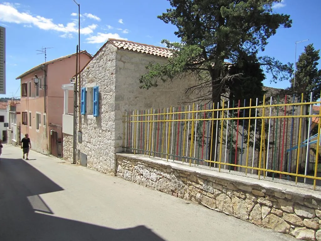 Old Stone Holiday Home Rovinj Croatie